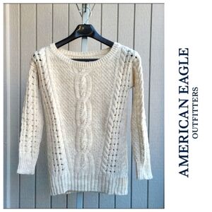 AEO | Oversized Pullover EUC Cable Knit Sweater Ladies XS/S Cream & Tan Blend
